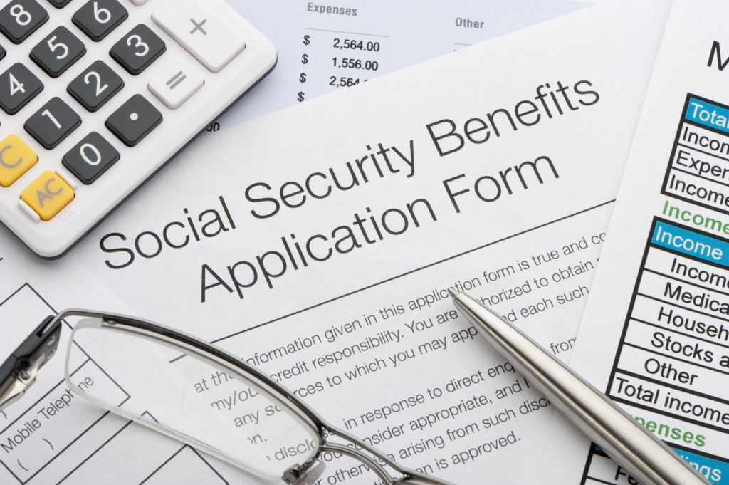 Can I Collect My Deceased Husband_s Social Security and Still Work_