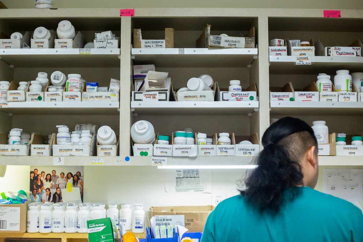 California Vet Sued Over Online Pharmacy Prescription